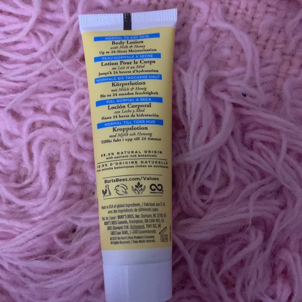 Berts bees bundle💛!! - Picture 5 of 5